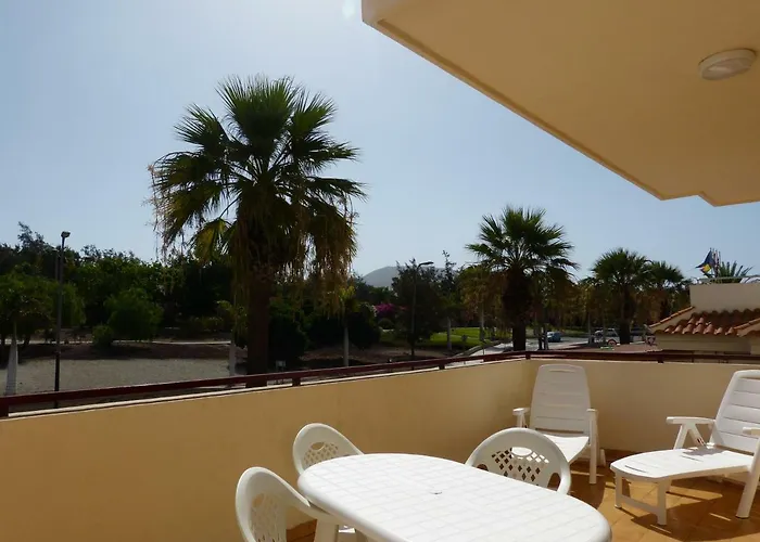 Suncanarias La Chocita * 阿罗纳